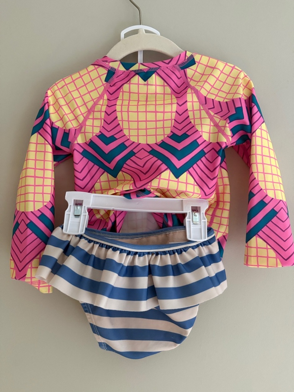 Tea Collection Pineapple Rashguard Swim Set - Picture 5 of 5